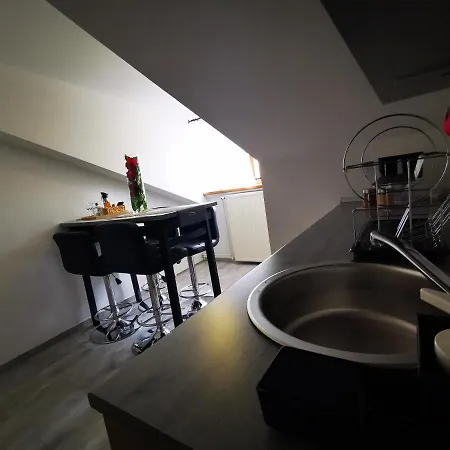 Apartment Rose 8 *