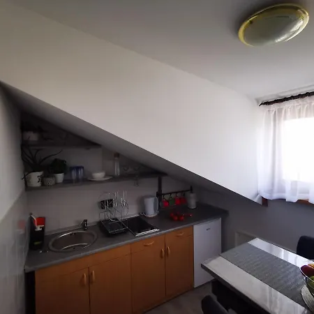 Rose 8 Апартаменты