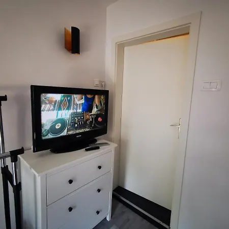 Rose 8 Апартаменты *